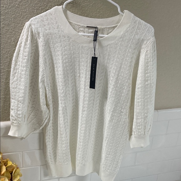 Elie Tahari Cream Sweater. NEW with Tags.  Large - Picture 1 of 6